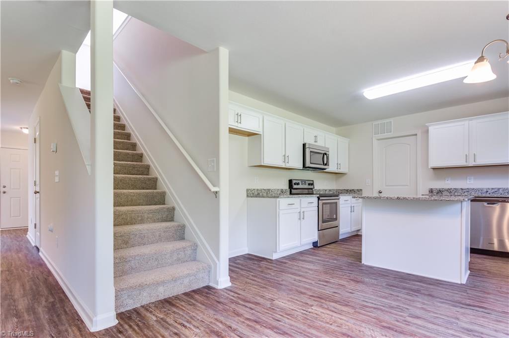 3914 Johnson Street High Point, NC 27265 - Photo 10 of 20 Gallery Image 10