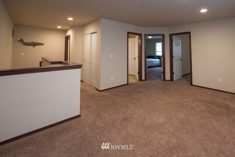 1034 215th Place Southeast Bothell, WA 98021 - Photo 9 of 18