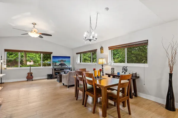 $950,000 | 17625 Southwest 91st Avenue, Palmetto Bay, FL 33157
