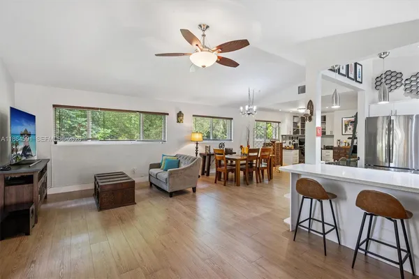 $950,000 | 17625 Southwest 91st Avenue, Palmetto Bay, FL 33157