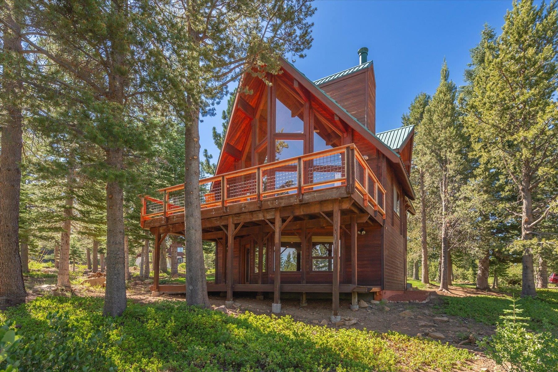 15009 Ski Slope Way Truckee, CA 96161 - Photo 25 of 28