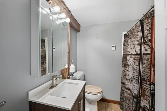 $659,900 | 9085 Acorn Avenue, Plato, MN 55370