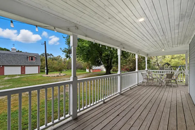 $659,900 | 9085 Acorn Avenue, Plato, MN 55370