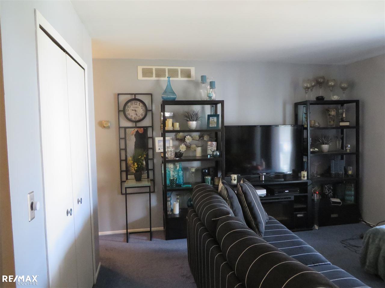 29313 Hayes Road Warren, MI 48088 - Photo 10 of 17