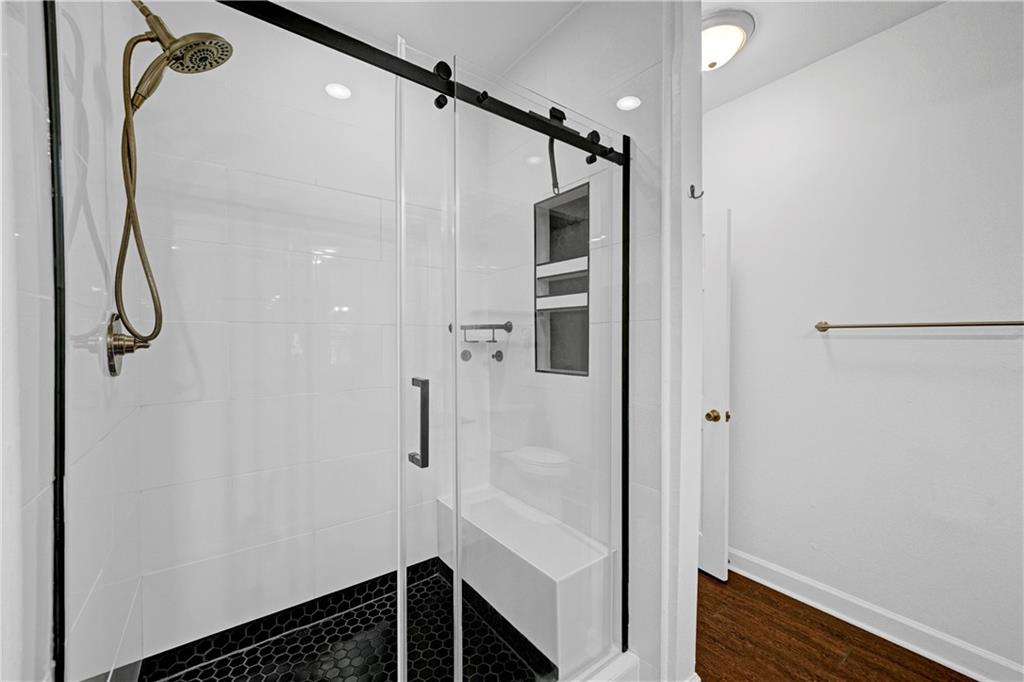 3777 Peachtree Road Northeast, Unit 1116 Brookhaven, GA 30319 - Photo 16 of 38