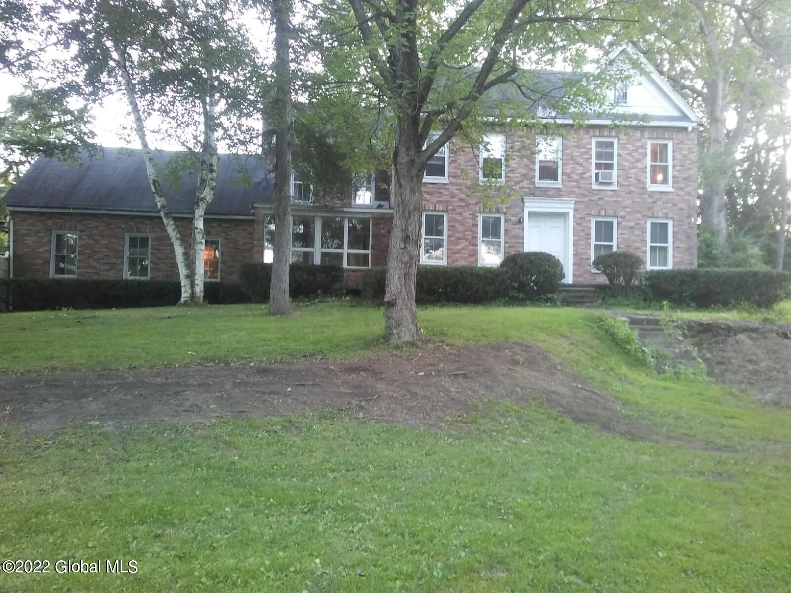 3186 Rosendale Road Niskayuna, NY 12309 - Photo 1 of 34 Front