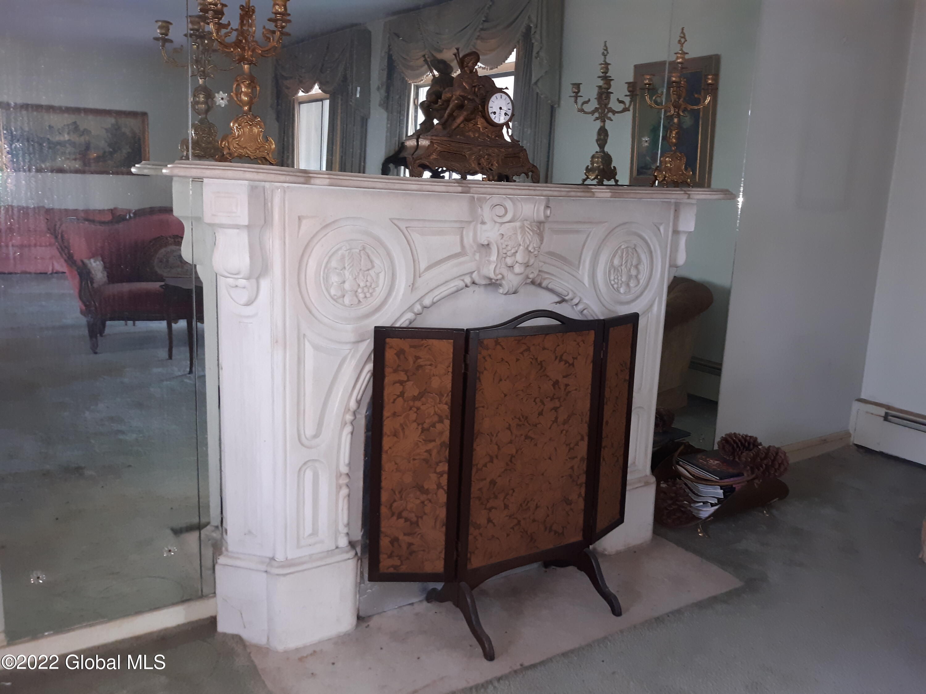 3186 Rosendale Road Niskayuna, NY 12309 - Photo 5 of 34 LR F
