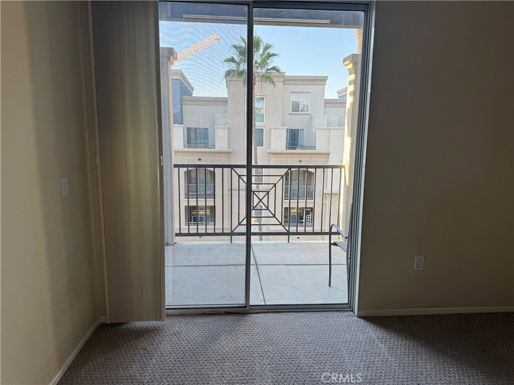 2414 Scholarship Irvine, CA 92612 - Photo 17 of 20 a view of washer and dryer