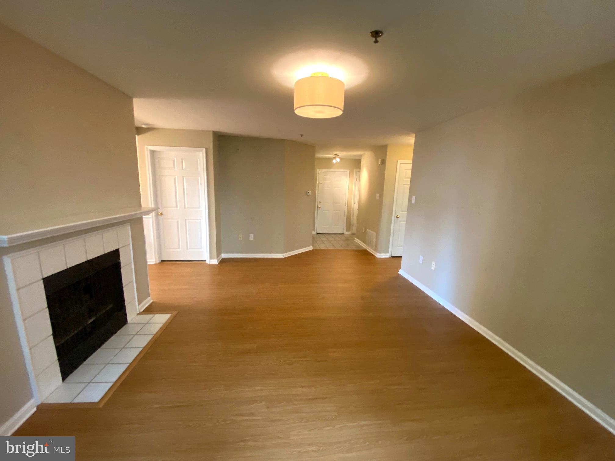 106 Booth Street, Unit 18 Gaithersburg, MD 20878 - Photo 4 of 15