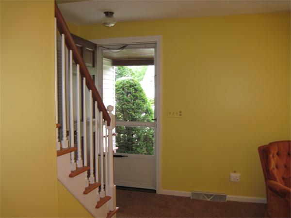 113 Enfield Street Springfield, MA 01151 - Photo 4 of 11