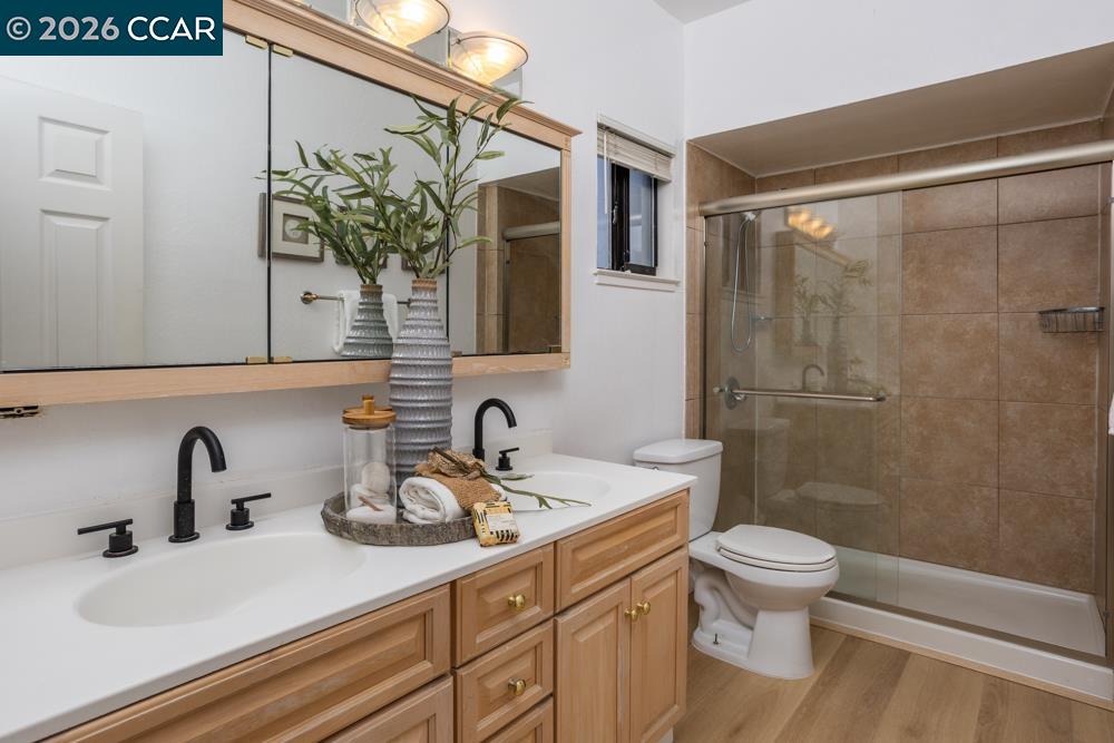 2542 Mockingbird Hill Road Walnut Creek, CA 94597 - Photo 31 of 39