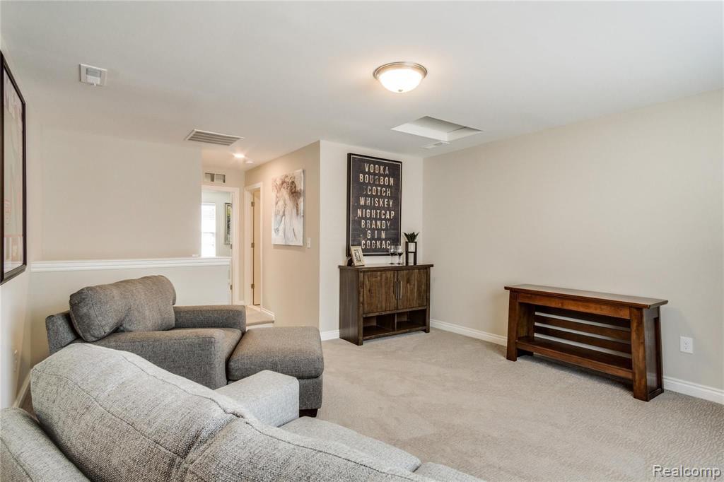3191 Blossom Ridge Boulevard Rochester, MI 48306 - Photo 18 of 39