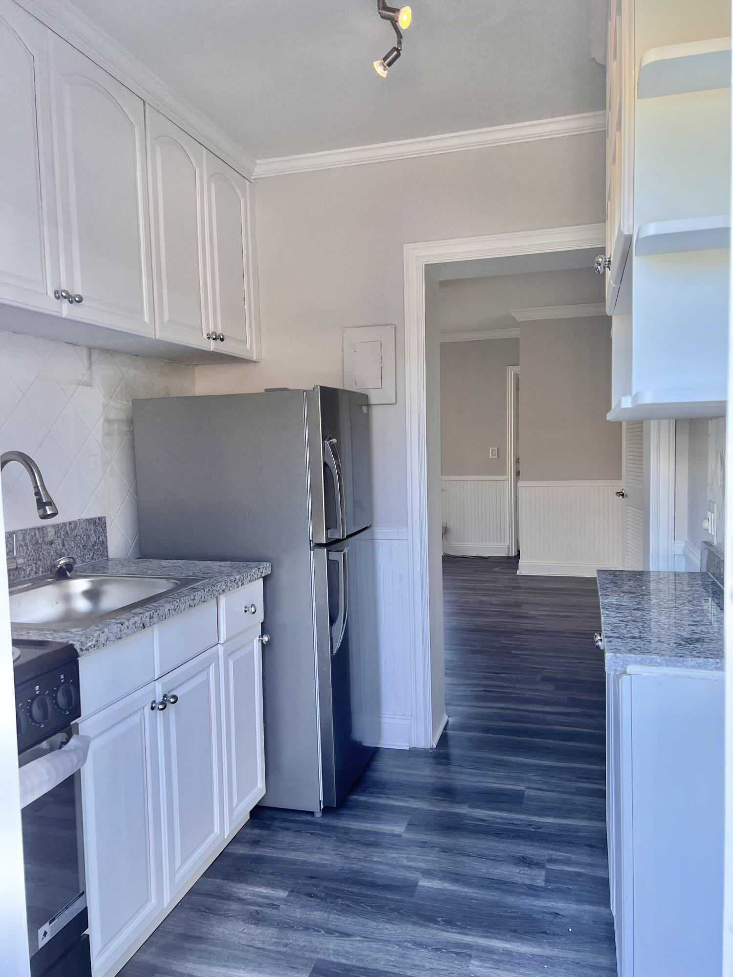 101 South Golfview Road, Unit 1 Lake Worth Beach, FL 33460 - Photo 16 of 47 CBA88192-DA69-415D-BACA-1B7C7EF59C88