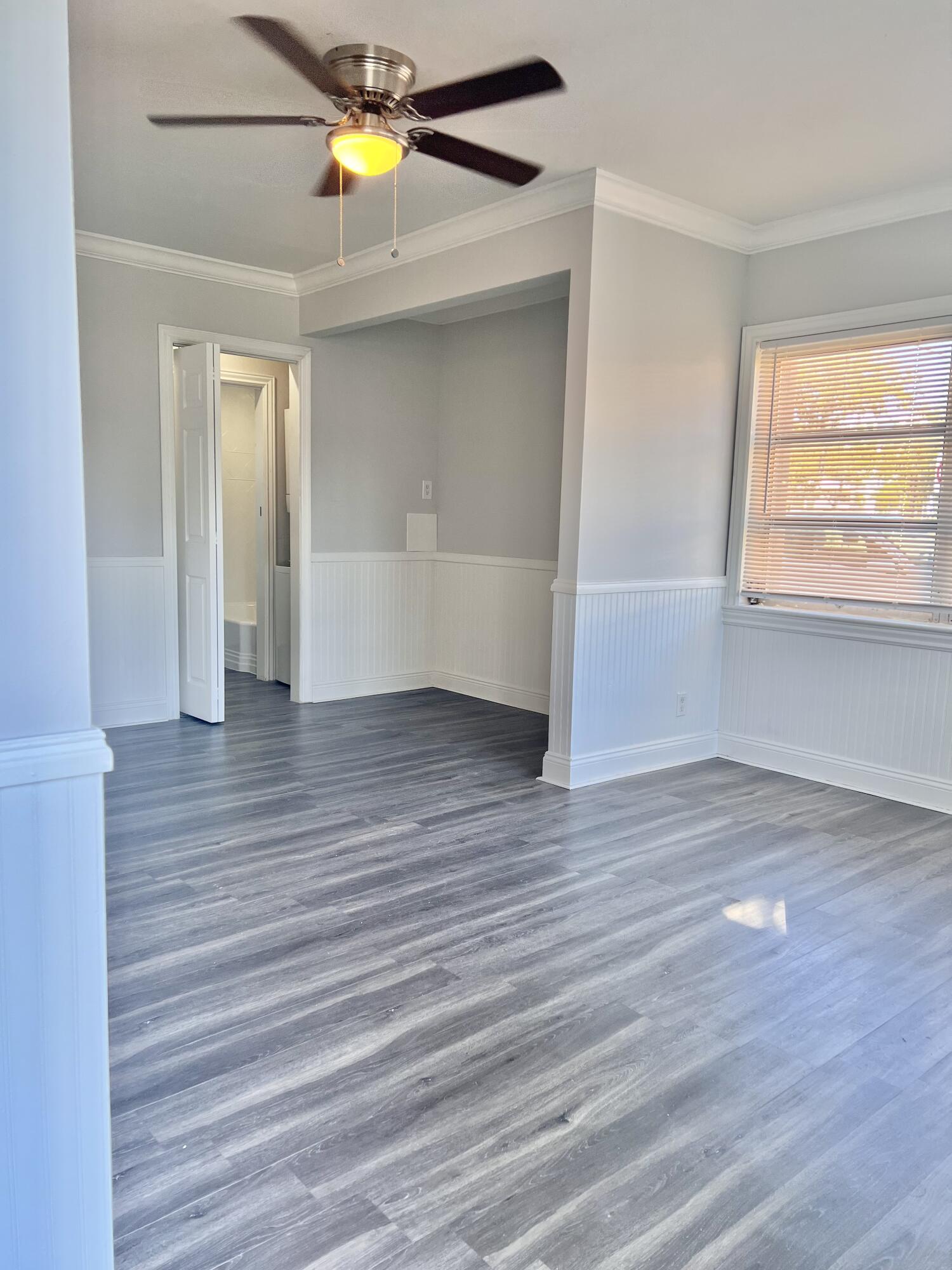 101 South Golfview Road, Unit 1 Lake Worth Beach, FL 33460 - Photo 2 of 47 B1670E7F-1F62-4D53-940C-501F27D070A7