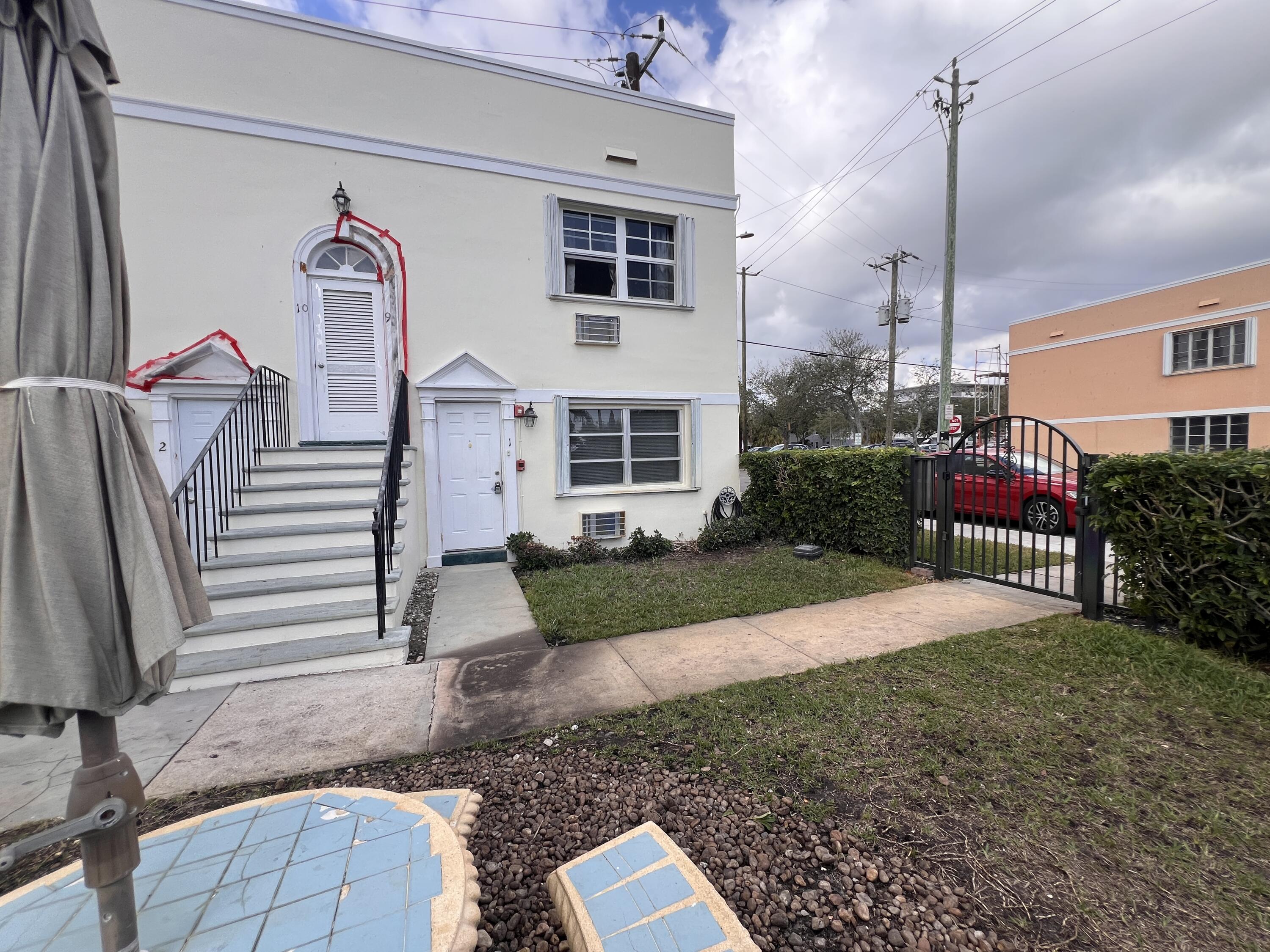 101 South Golfview Road, Unit 1 Lake Worth Beach, FL 33460 - Photo 45 of 47 IMG_2794