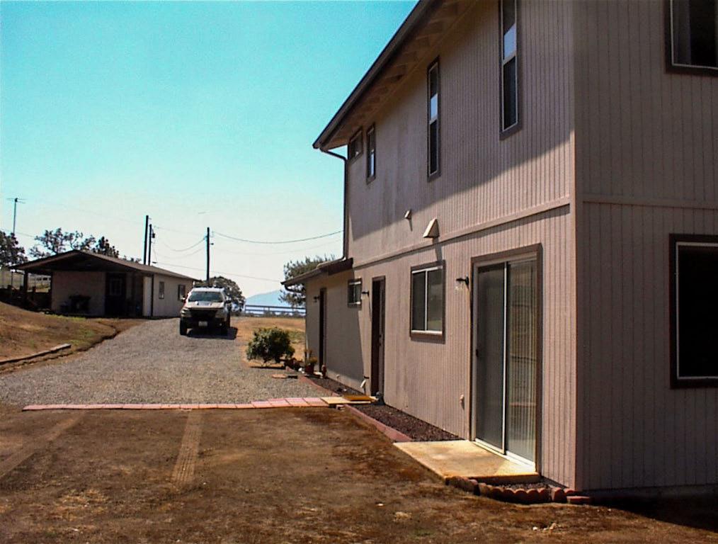 32860 George Smith Road Squaw Valley, CA 93675 - Photo 9 of 35