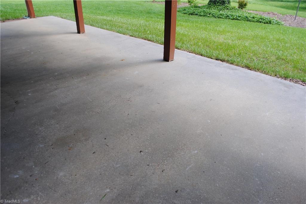 3232 Wyo Road Yadkinville, NC 27055 - Photo 11 of 14 Gallery Image 11