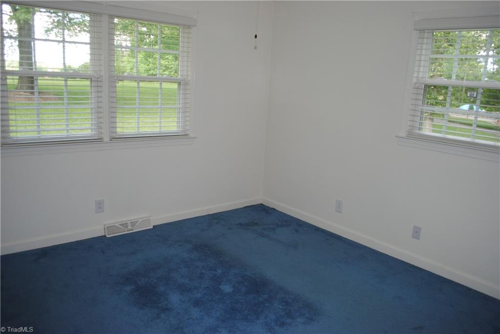3232 Wyo Road Yadkinville, NC 27055 - Photo 9 of 14 Gallery Image 9