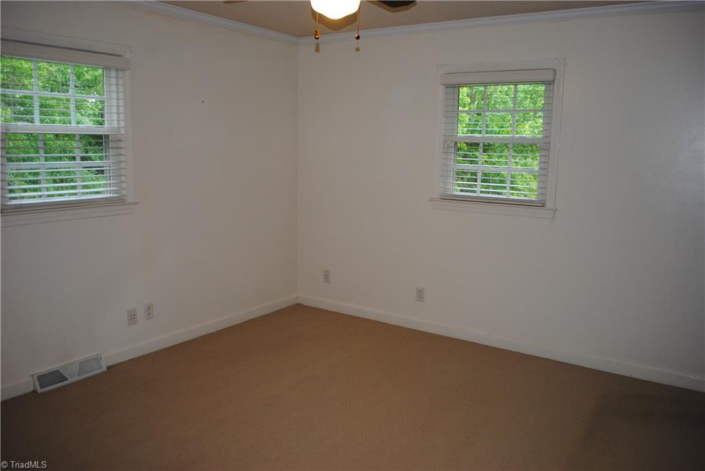 3232 Wyo Road Yadkinville, NC 27055 - Photo 10 of 14 Gallery Image 10