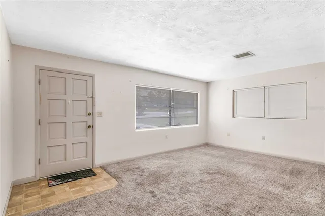 $155,900 | 76 South Jefferson Street, Beverly Hills, FL 34465