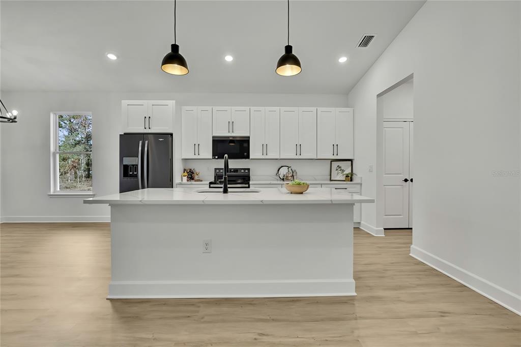 11073 Horned Owl Road Weeki Wachee, FL 34614 - Photo 15 of 53