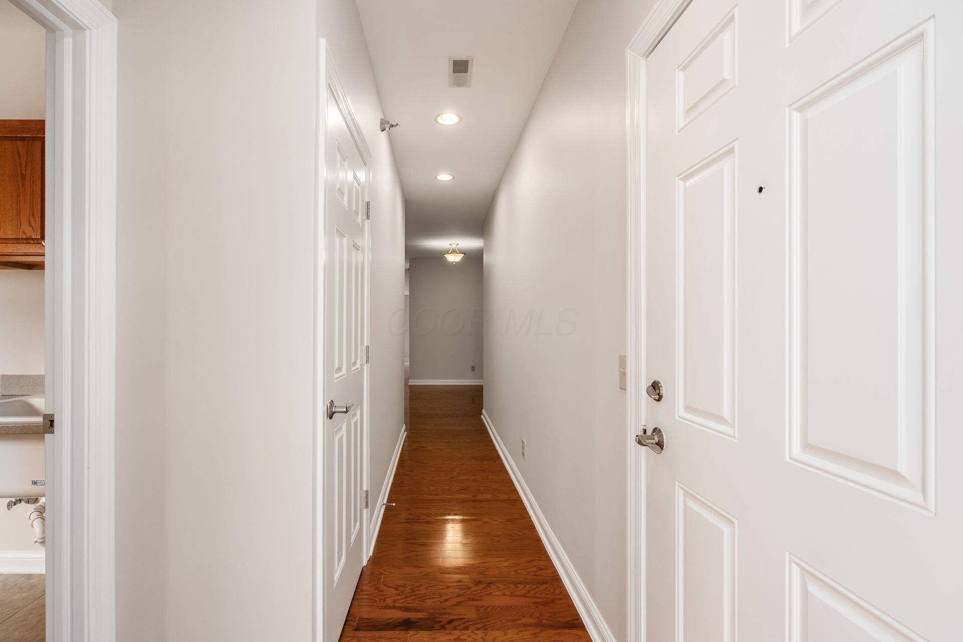 1784 Ridgecliff Road Upper Arlington, OH 43221 - Photo 24 of 40 022_0ce27eb1_ridgecliff 155-2