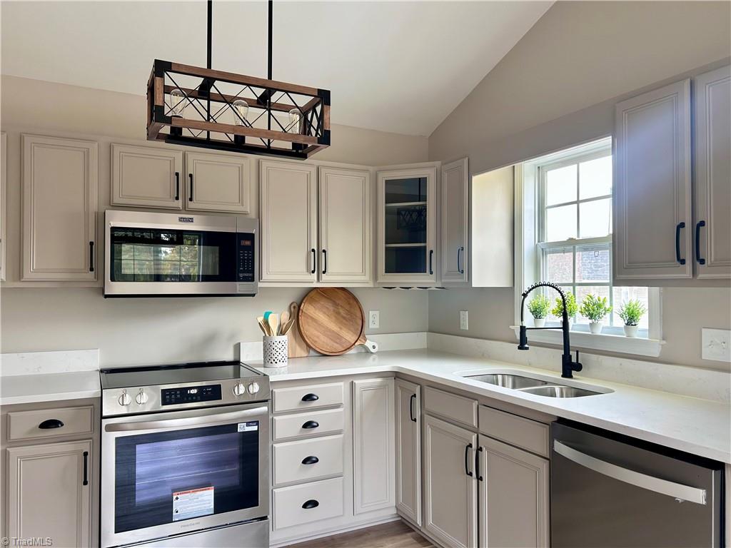 6148 Tory Court High Point, NC 27265 - Photo 2 of 28