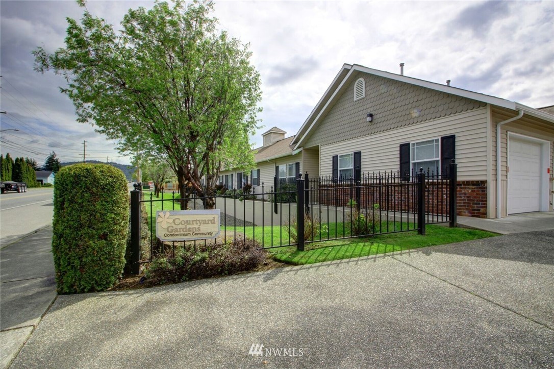 325 North Laventure Road, Unit D Mount Vernon, WA 98273 - Photo 1 of 20 Gallery Image 1
