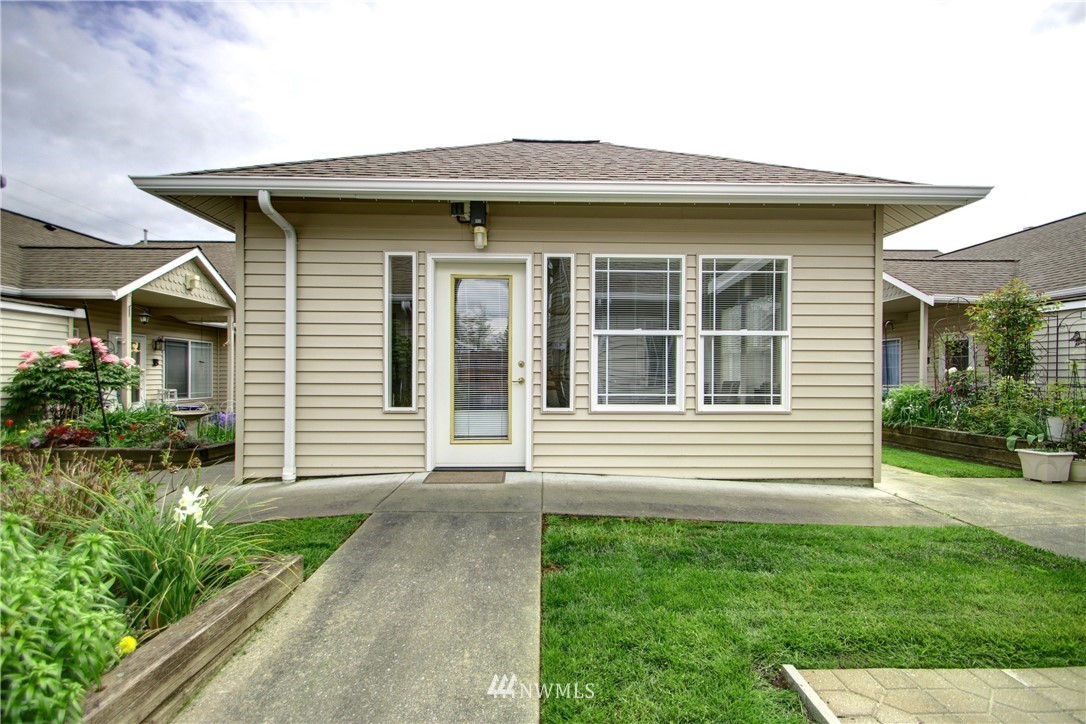 325 North Laventure Road, Unit D Mount Vernon, WA 98273 - Photo 19 of 20 Gallery Image 19