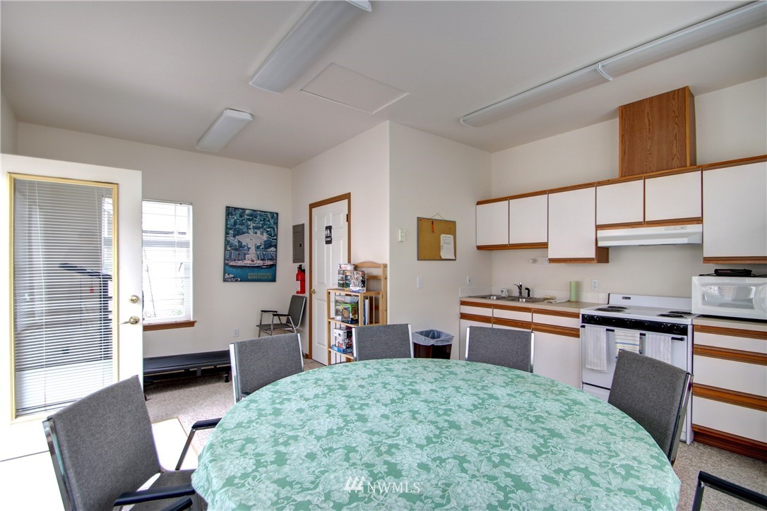 325 North Laventure Road, Unit D Mount Vernon, WA 98273 - Photo 20 of 20 Gallery Image 20