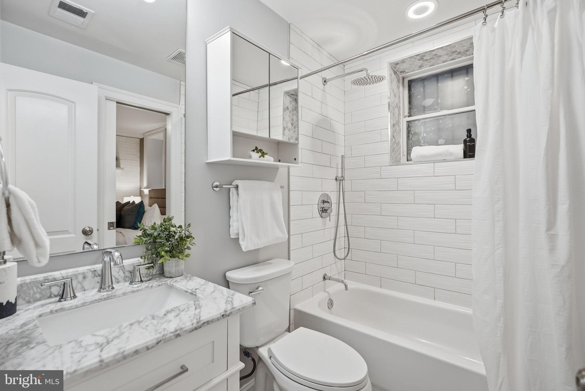 1740 18th Street Northwest, Unit T2 Washington, DC 20009 - Photo 7 of 14 Beautifully Renovated Ensuite Bath