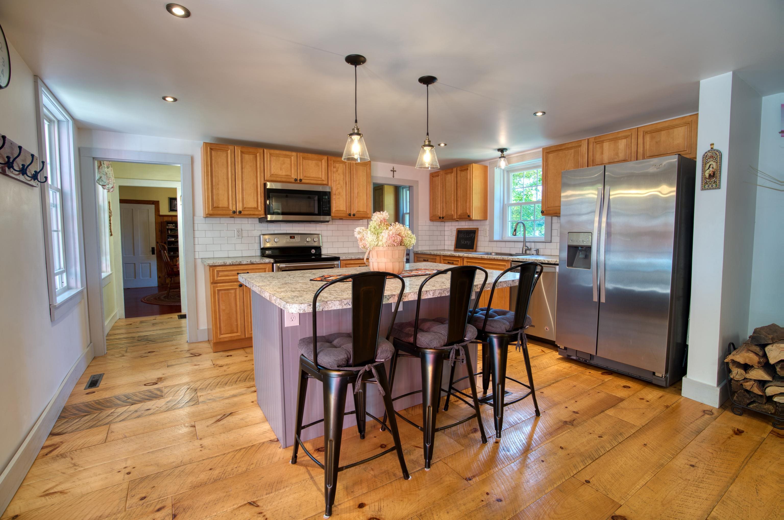 100 West Main Street Rindge, NH 03461 - Photo 11 of 49