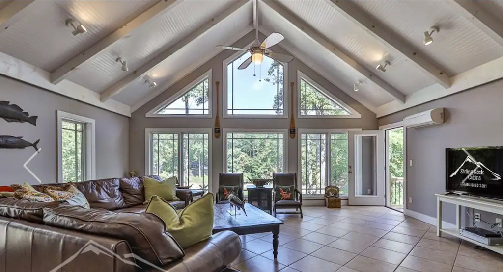 221 Reece Creek Road West Blairsville, GA 30512 - Photo 5 of 53 Gallery Image 5