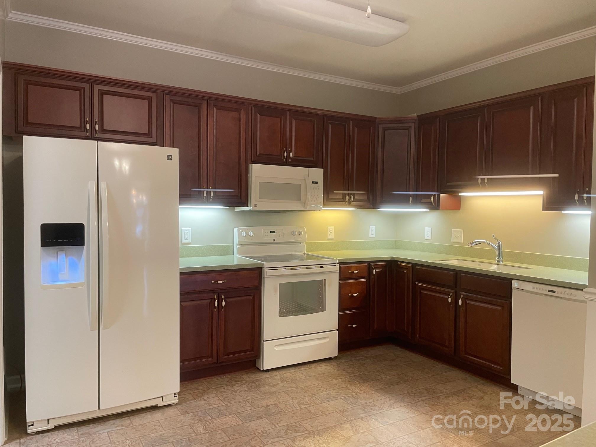 481 26th Avenue Northeast Hickory, NC 28601 - Photo 23 of 35