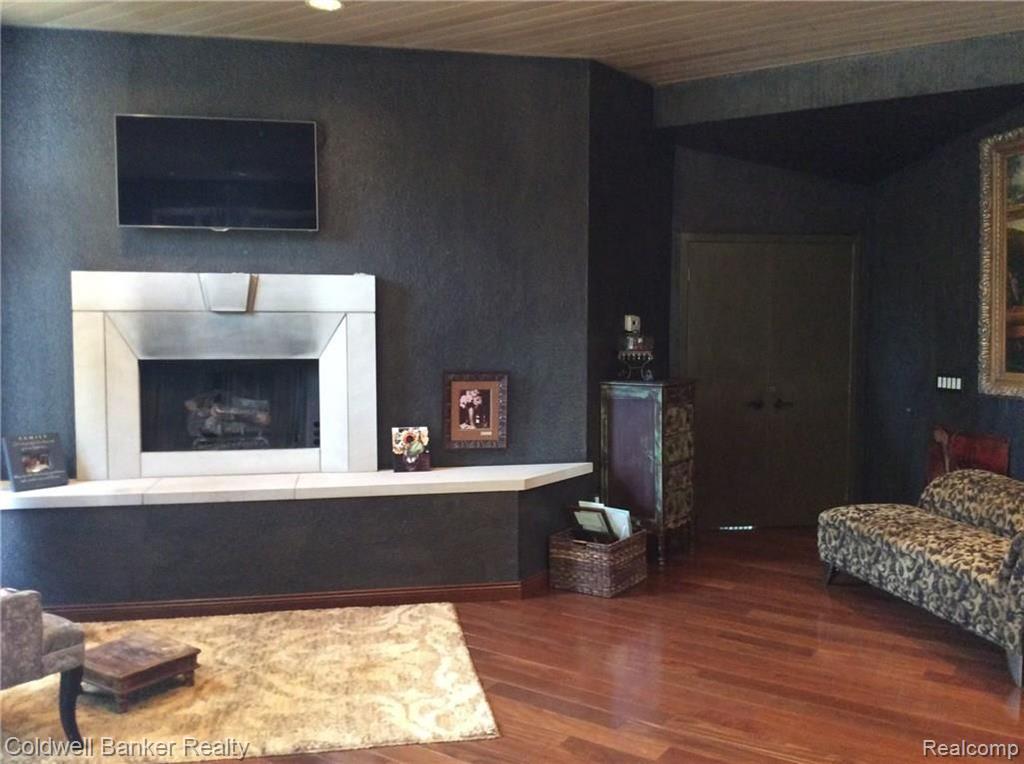 1430 Ridge Court Rochester, MI 48306 - Photo 7 of 8