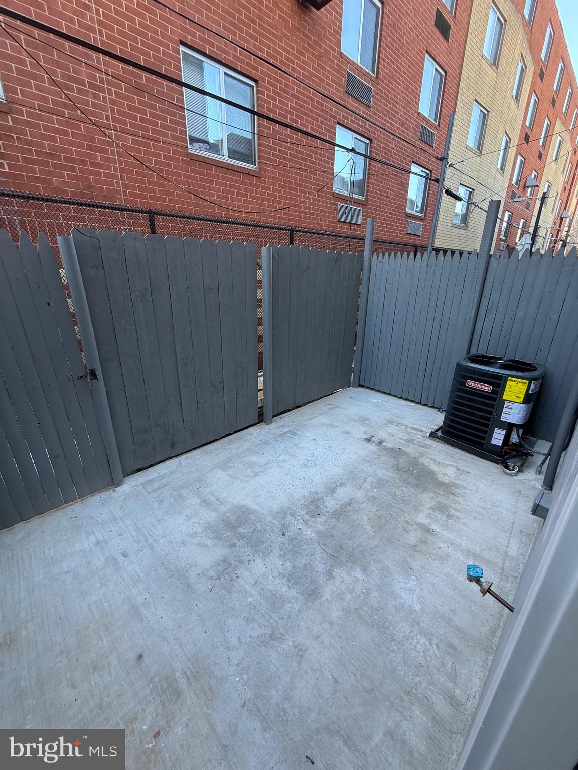 514 Winton Street Philadelphia, PA 19148 - Photo 12 of 22