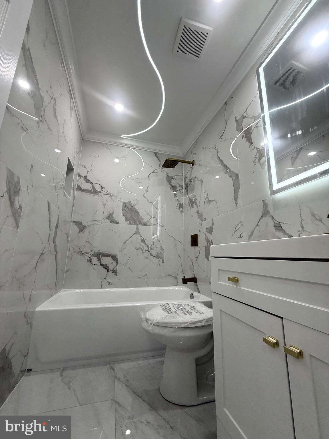 514 Winton Street Philadelphia, PA 19148 - Photo 15 of 22