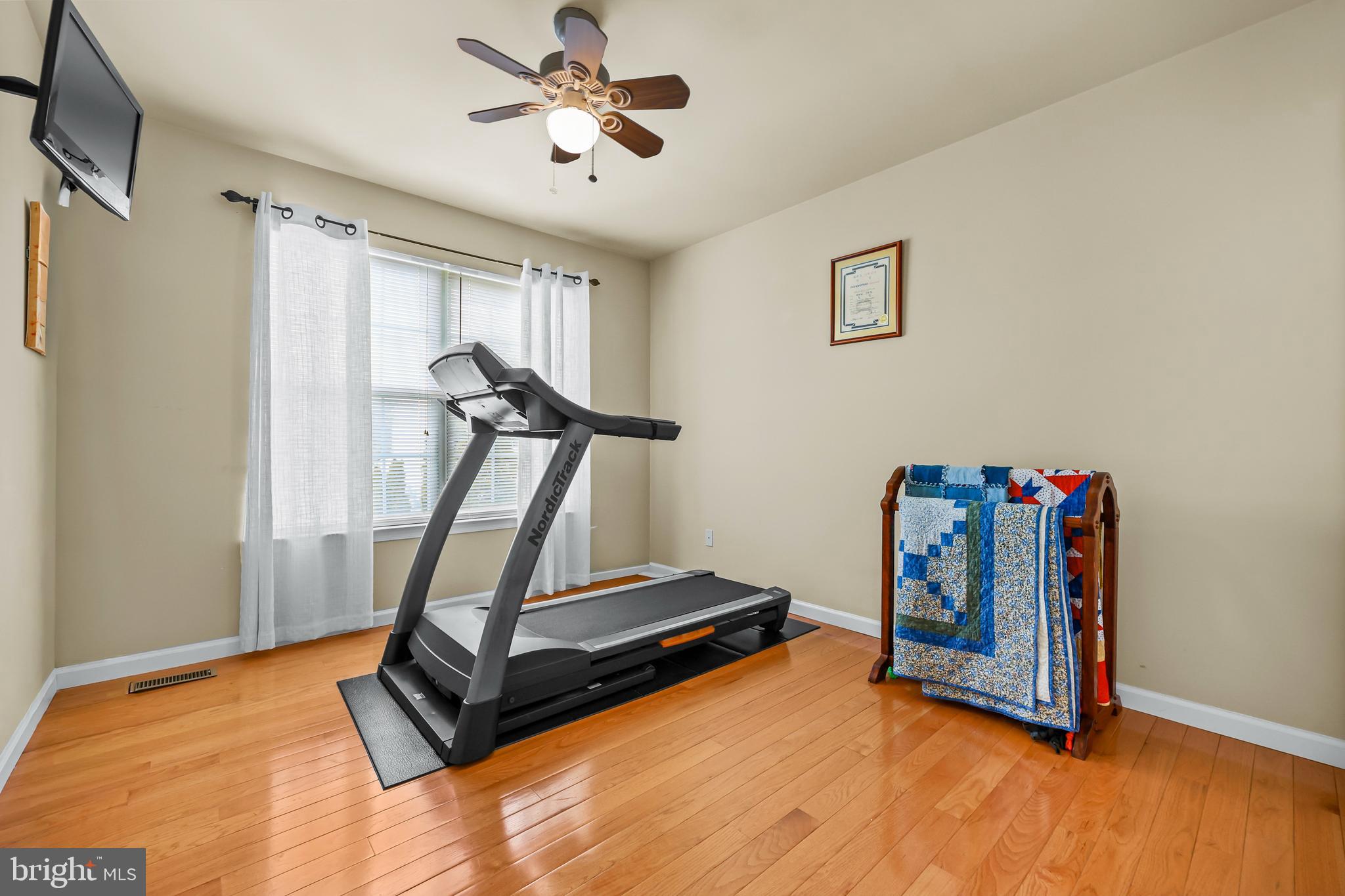 58 Brownstone Road East Windsor, NJ 08520 - Photo 12 of 35