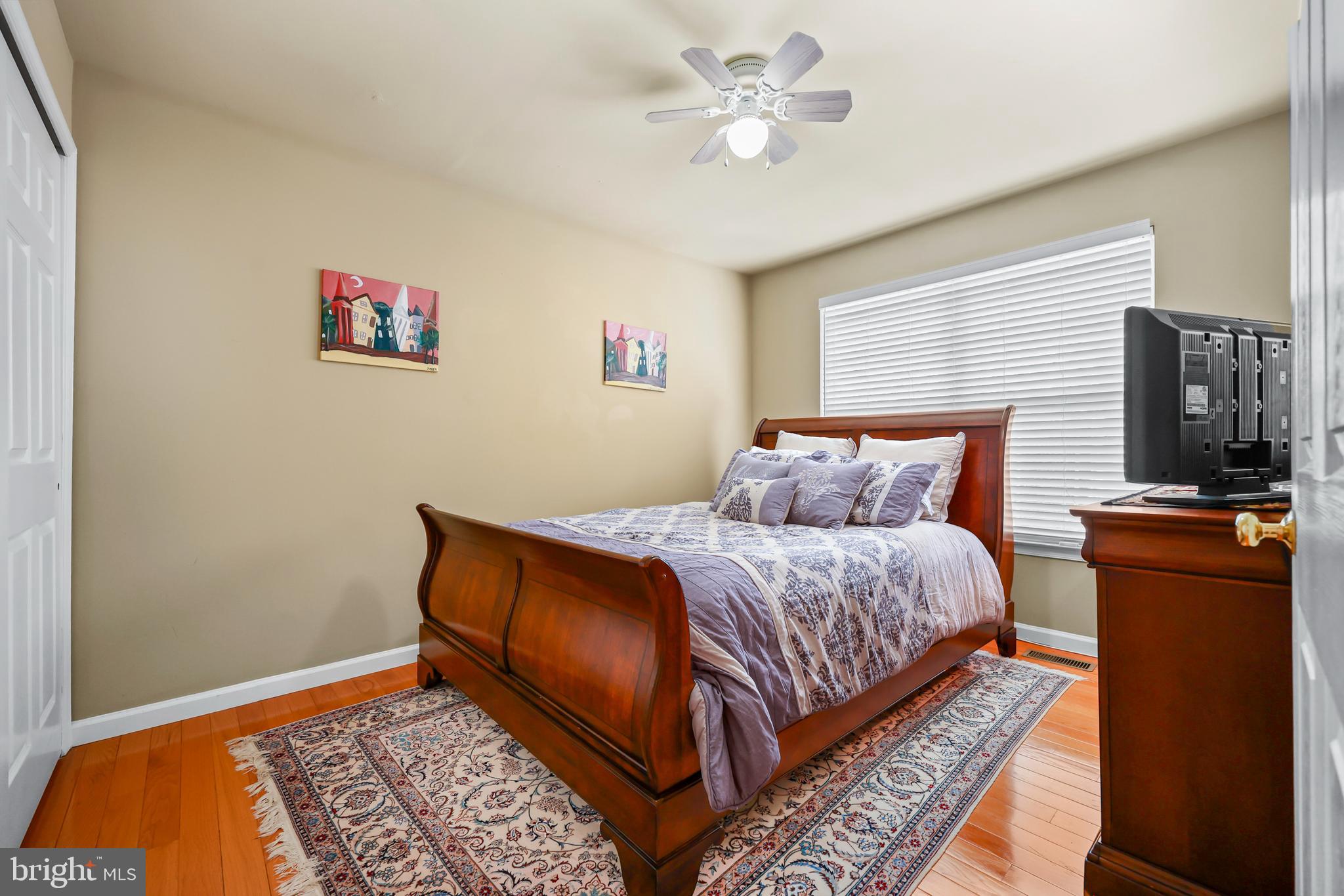 58 Brownstone Road East Windsor, NJ 08520 - Photo 14 of 35