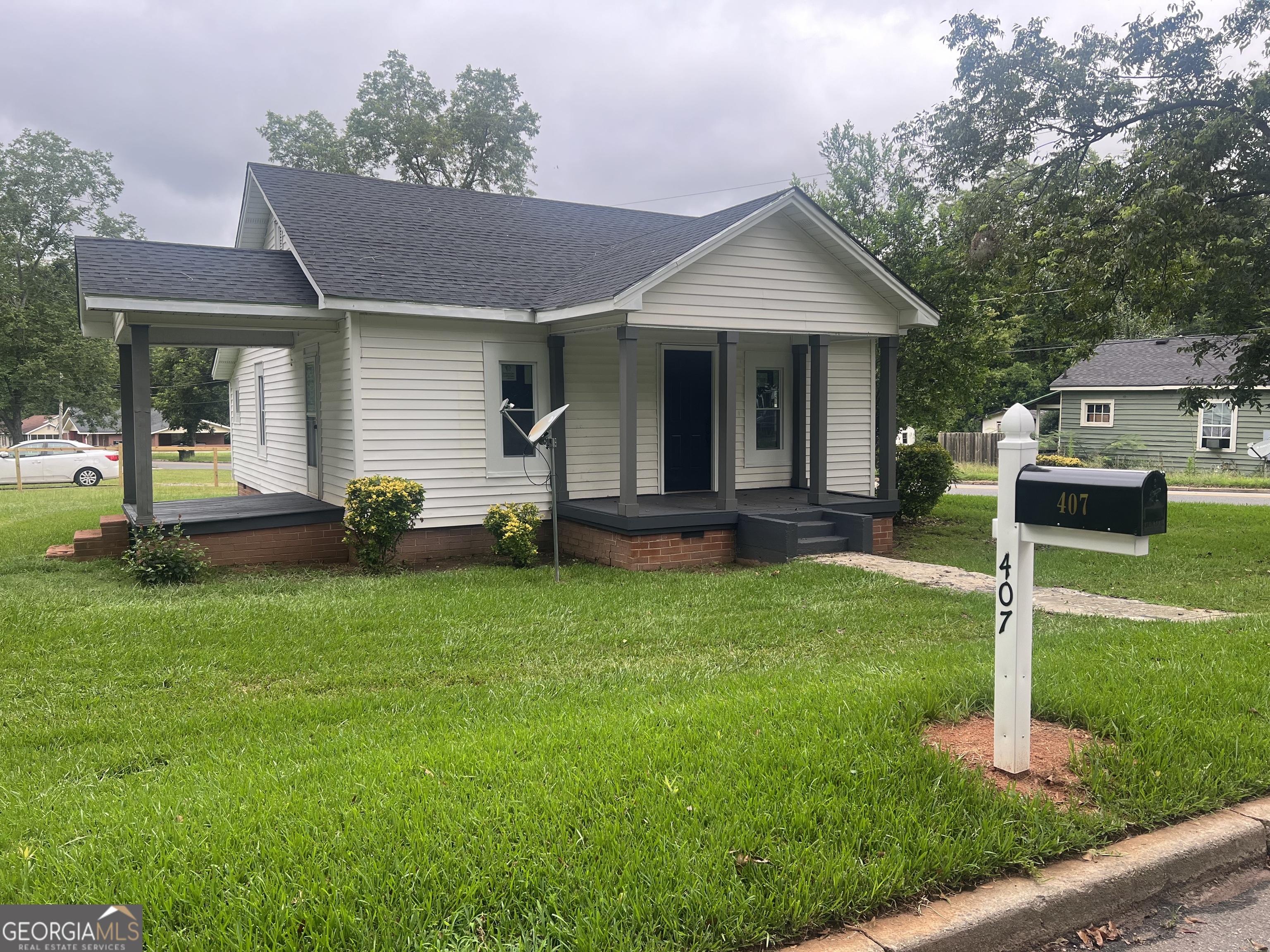 407 Oak Street Thomaston, GA 30286 - Photo 4 of 15