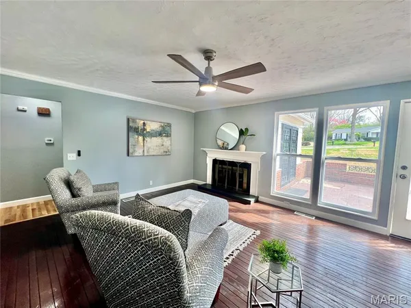 $275,000 | 11760 Sheffield Drive, Florissant, MO 63033