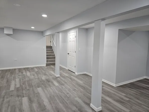 $3,100 | 1016 Concord Drive, Bartlett, IL 60103