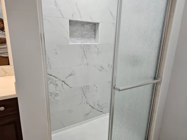 $3,100 | 1016 Concord Drive, Bartlett, IL 60103