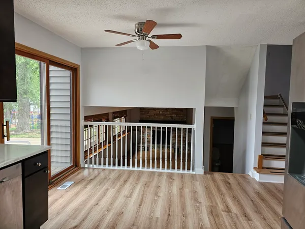 $3,100 | 1016 Concord Drive, Bartlett, IL 60103