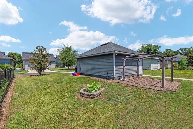 $2,750 | 2556 Southwest 118th Terrace, Gainesville, FL 32608