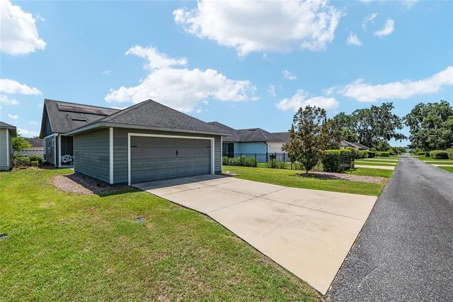 $2,750 | 2556 Southwest 118th Terrace, Gainesville, FL 32608