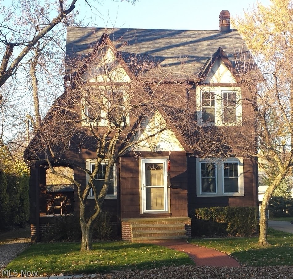 4149 Ardmore Road Cleveland, OH 44121 - Photo 1 of 35