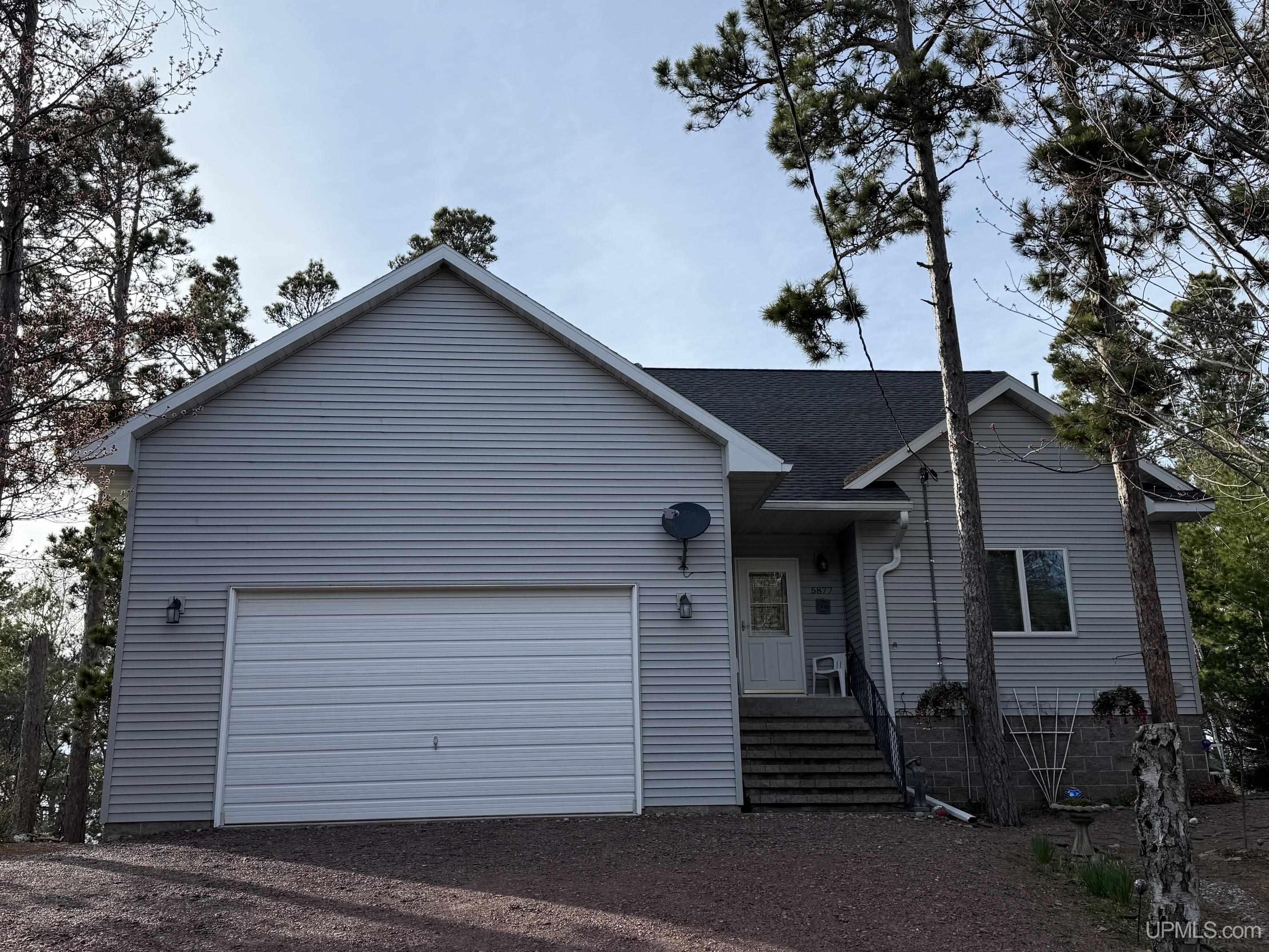 5877 5 Mile Pt Road Allouez, MI 49805 - Photo 52 of 91