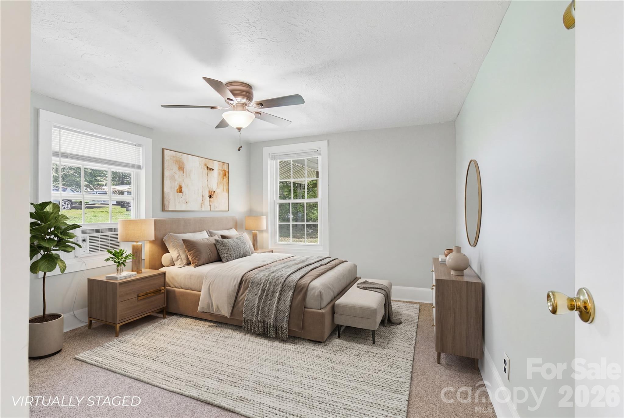 438 Loop Road Hendersonville, NC 28792 - Photo 7 of 40