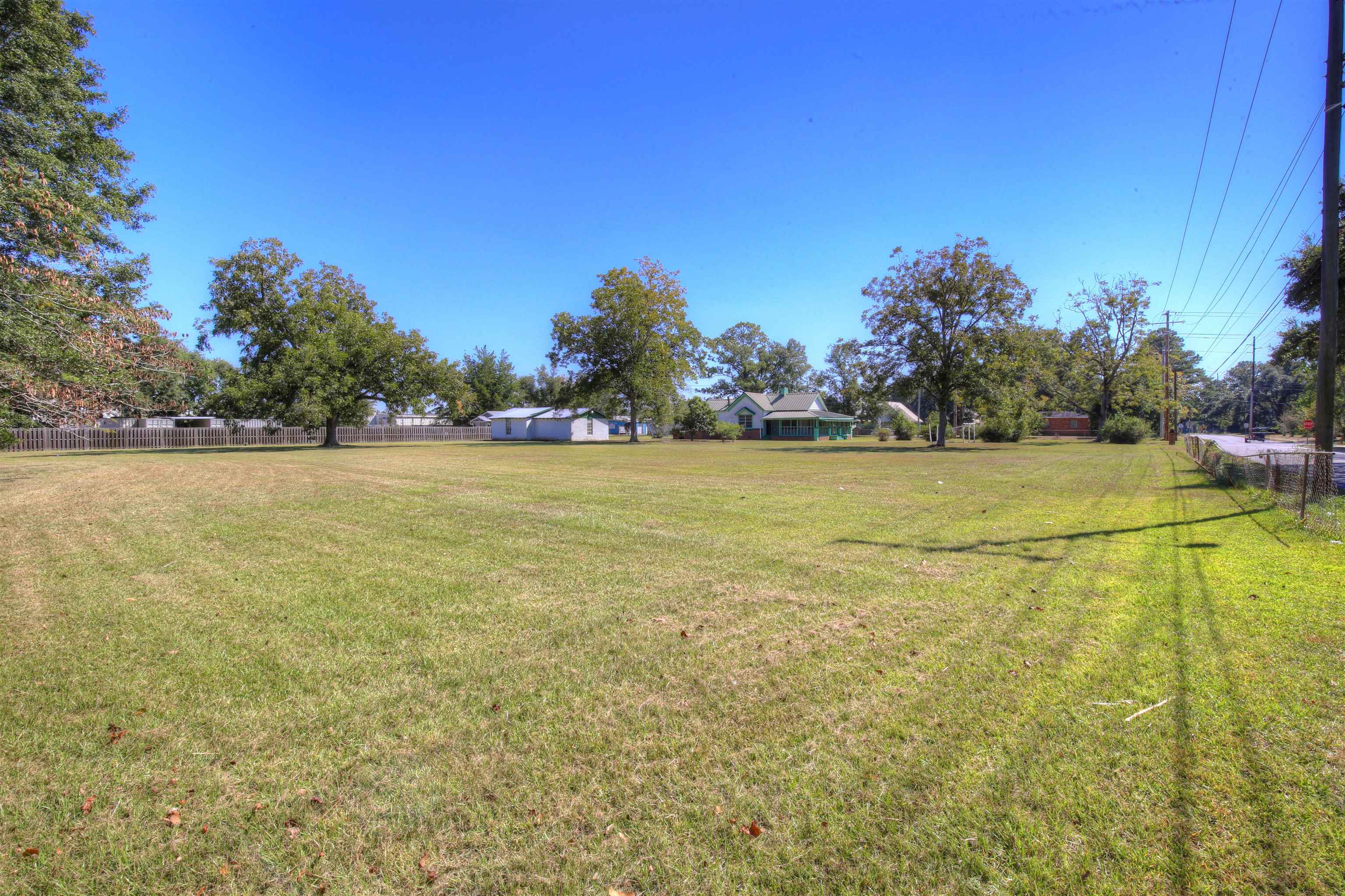 309 South Ingleside Street Fairhope, AL 36532 - Photo 1 of 3